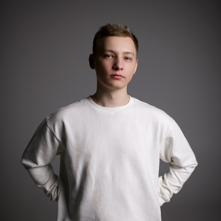 Максим Ерунков